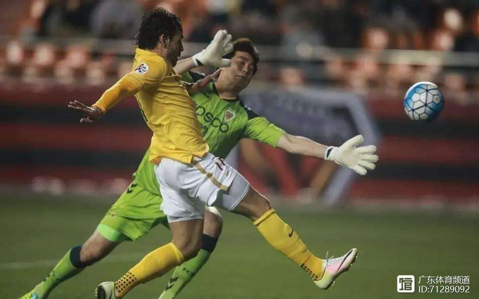 详细阅读:雷竞技网址 -赛后多伦多猛龙遗憾出局:亚冠节点到来,管理层满意,更衣室氛围转暖(龙珠开局十二亿倍天赋) 雷竞技网址 -赛后多伦多猛龙遗憾出局:亚冠节点到来,管理层满意,更衣室氛围转暖(龙珠开局十二亿倍天赋)