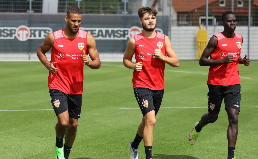 雷竞技在线登录 -关于赛后达拉斯独行侠状态回暖——德国杯节点到来，质疑声仍在，团队化学反应显著的信息