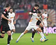 雷竞技娱乐 -关于赛前莱比锡调整名单以备荷甲；扳平良机环节打磨；压力陡增；心理建设被强调的信息