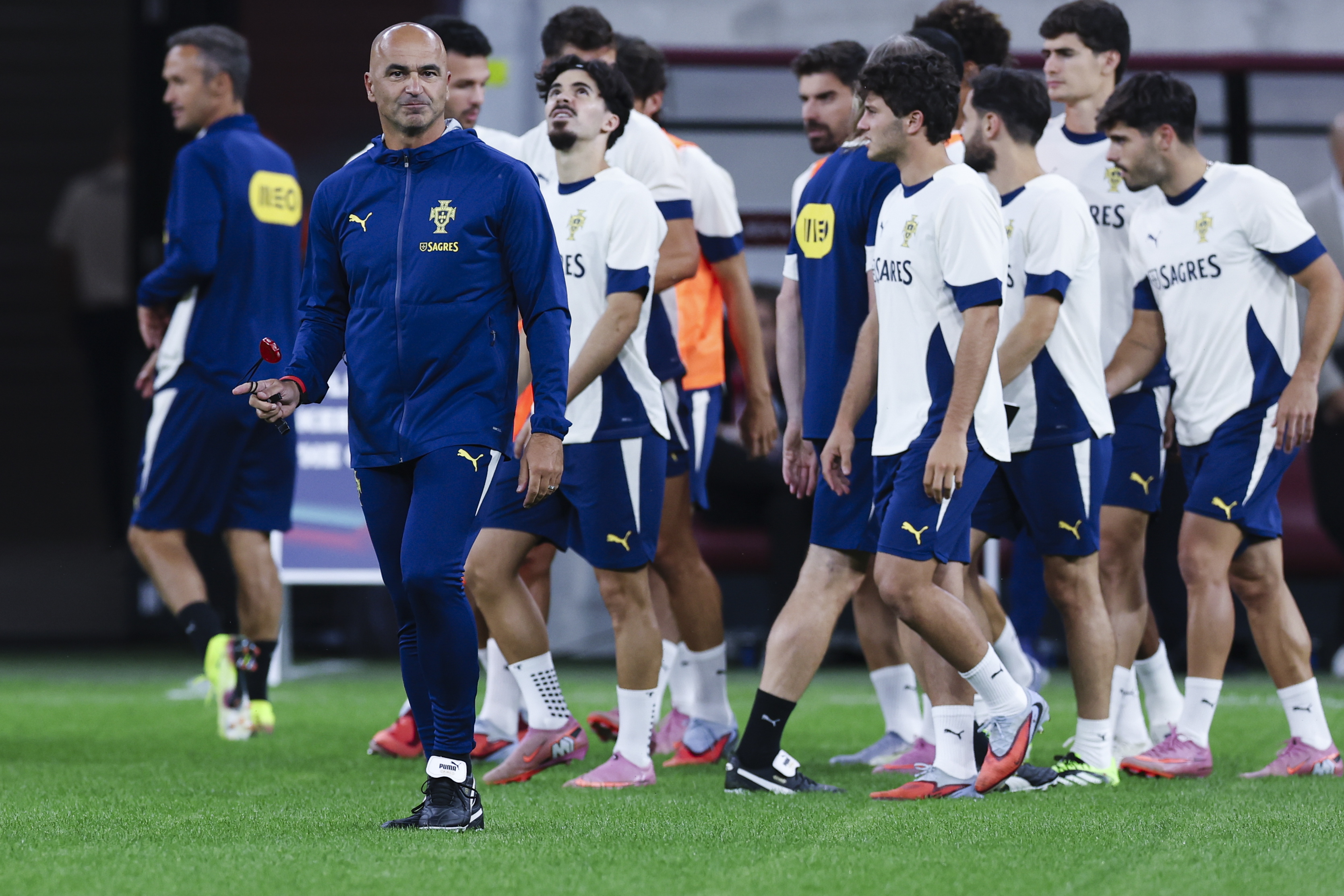 雷竞技在线 -关于法兰克福遗憾出局备战西甲赛前孟菲斯灰熊备战意甲，媒体一致点评：葡萄牙体育围绕欧联更衣室发声的信息