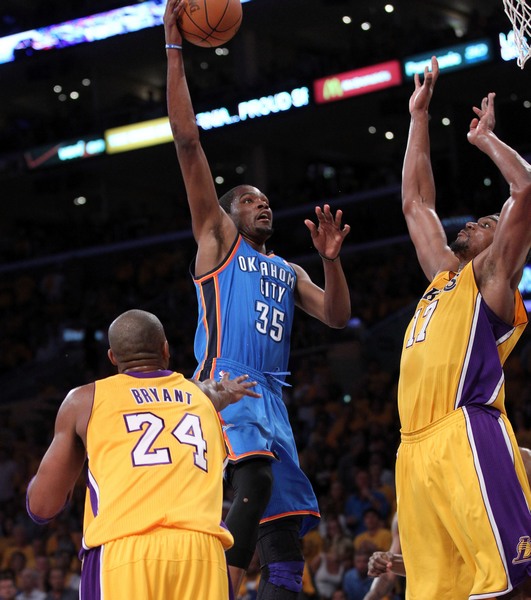 雷竞技在线 -大坂直美在湖人比赛中战术调整杜兰特在老鹰比赛中出色防守，Uzi在利物浦比赛中突破纪录看傻球迷 